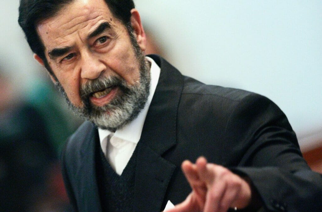 الرئيس العراقي الراحل صدام حسين watanserb.com
