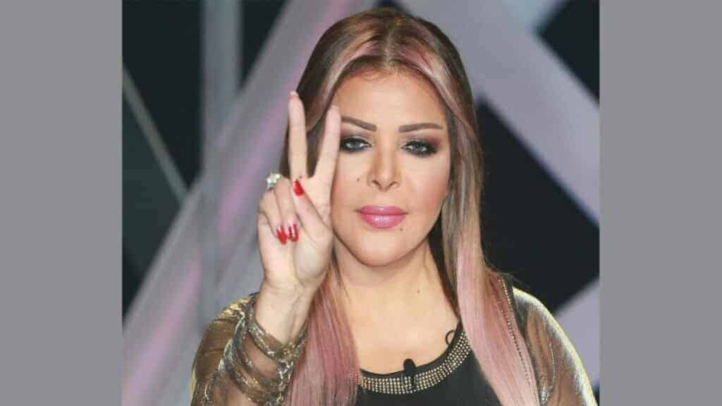 الفنانة الجزائرية فلة عبابسة watanserb.com