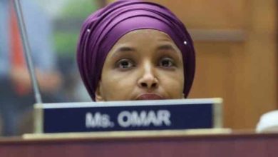 الهان عمر عضوة الكونغرس المسلمة watanserb.com