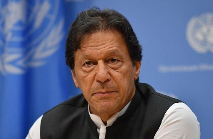 الباكستاني عمران خان watanserb.com