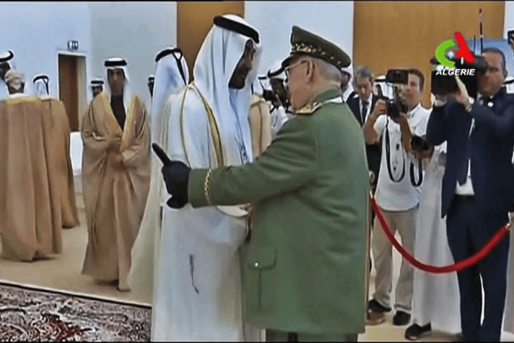 جنرالات في الجيش الجزائري watanserb.com