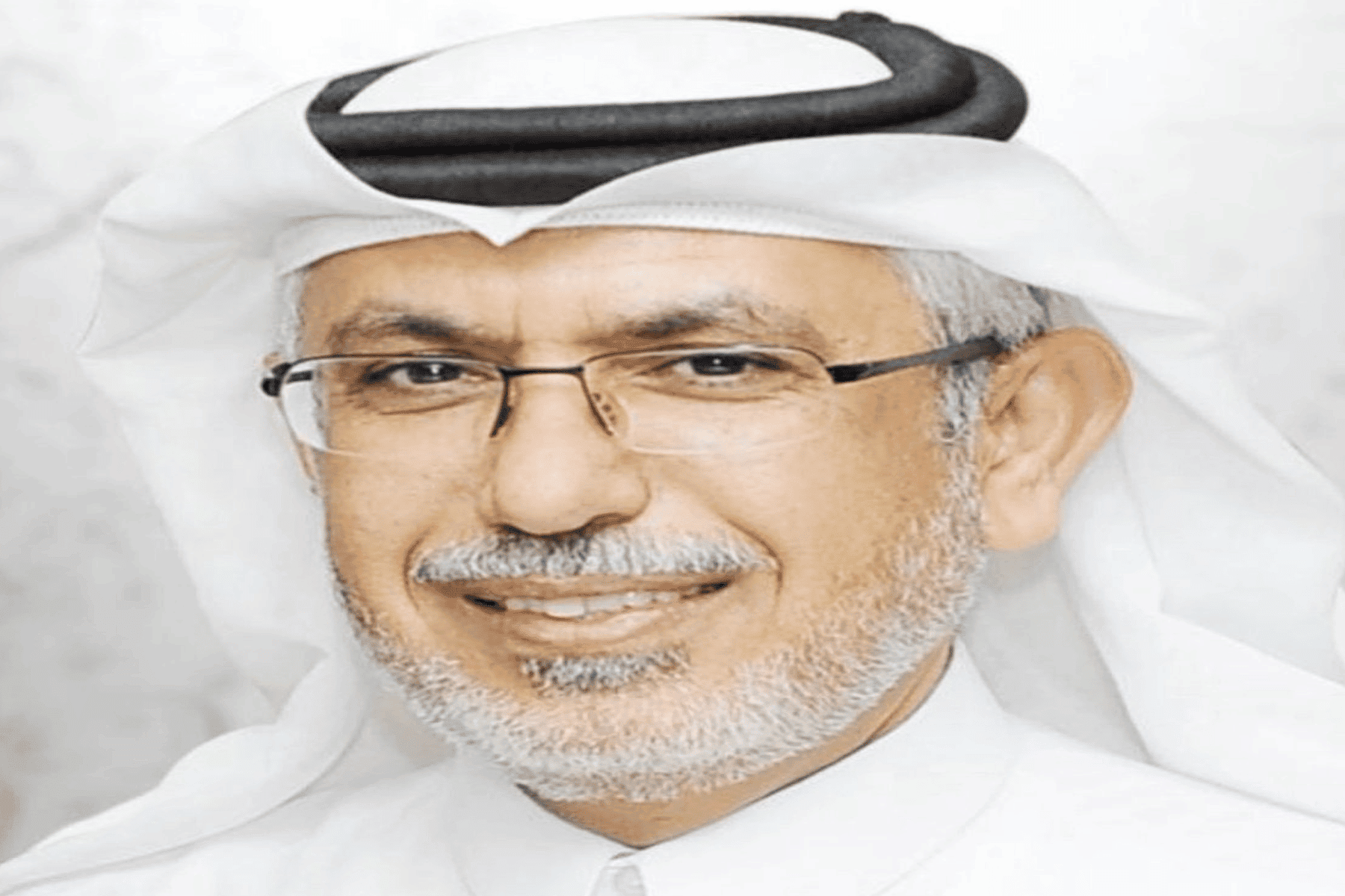 كاتب قطري و غزة watanserb.com