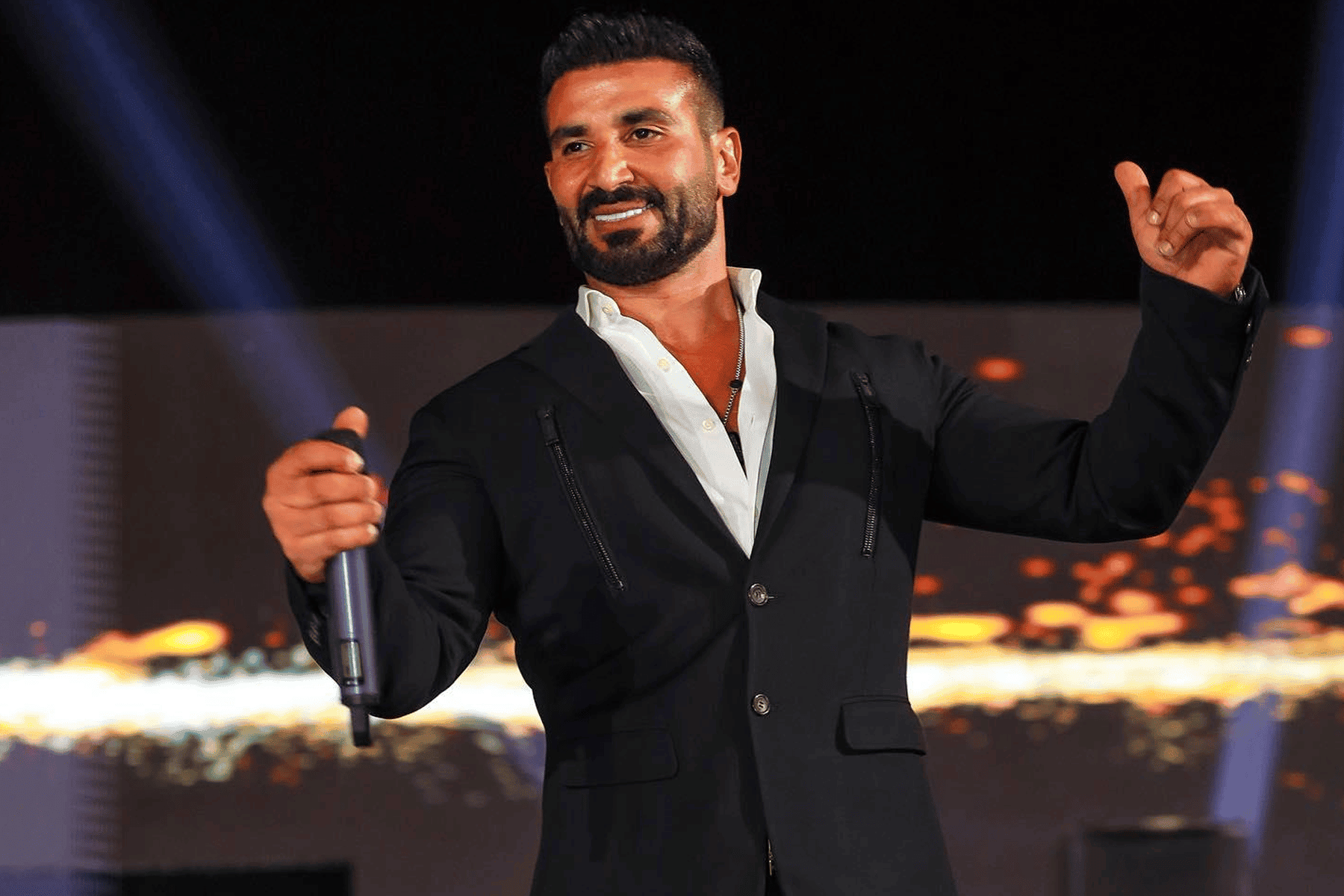 أحمد سعد وراقصة روسية watanserb.com