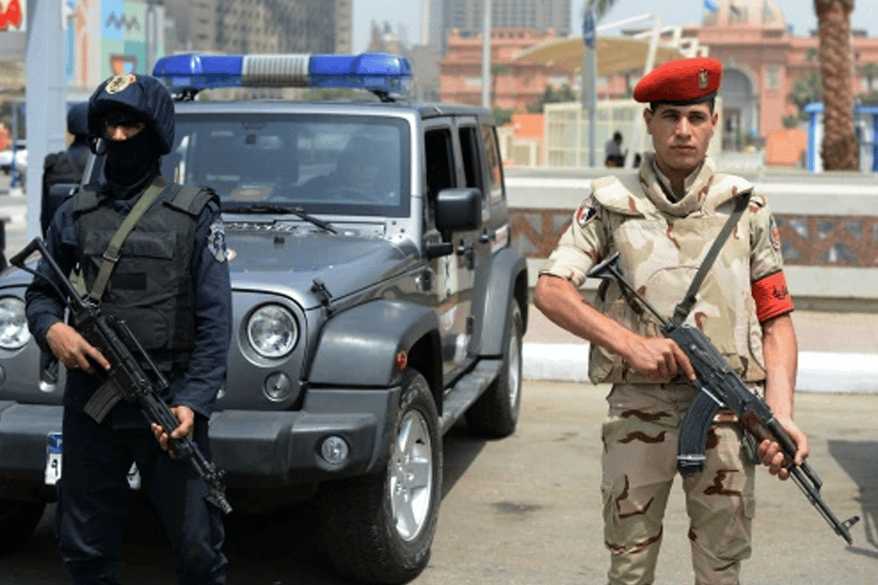 ضابط مصري watanserb.com