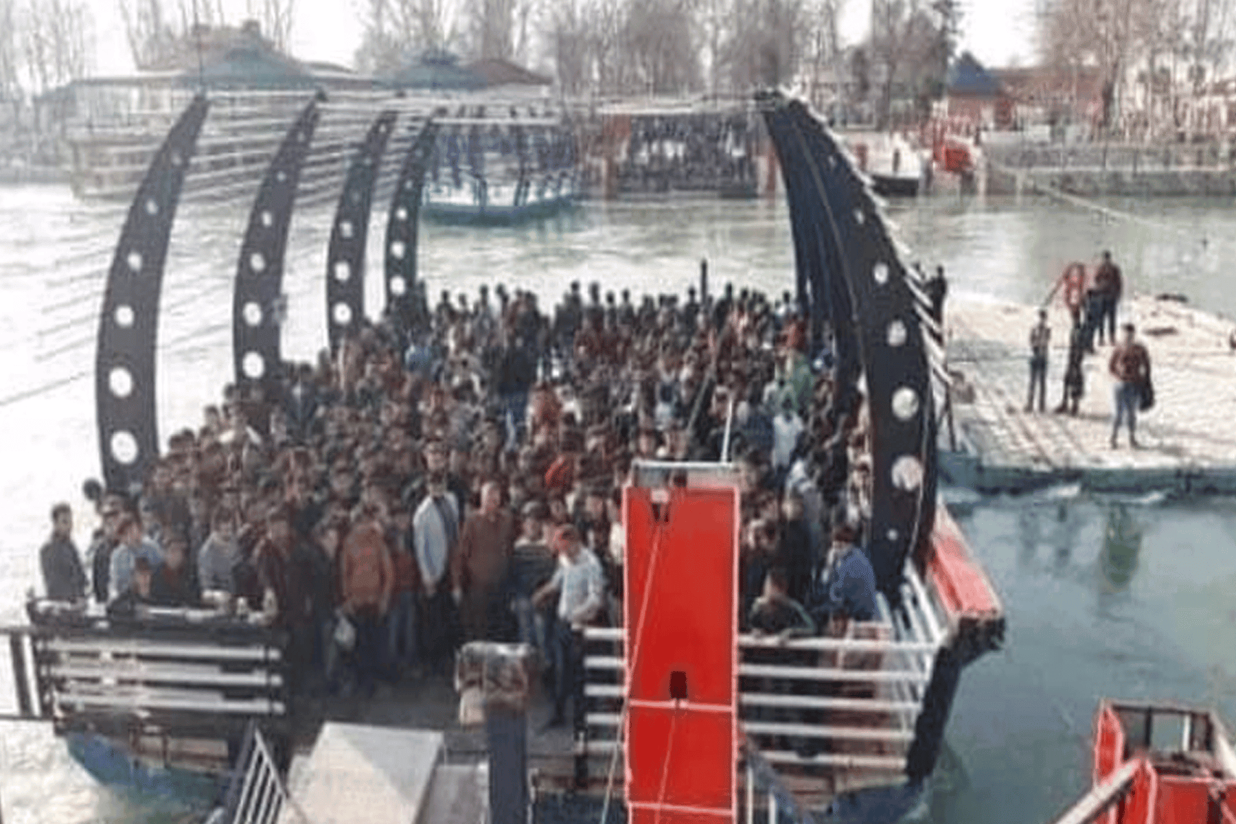 انقلاب عبّارة الموصل watanserb.com