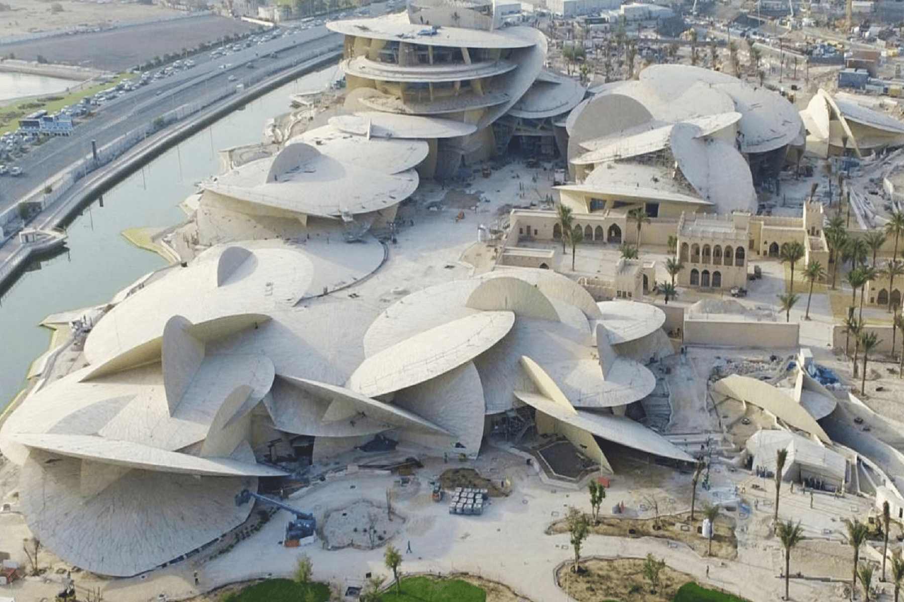 متحف قطر الوطني watanserb.com