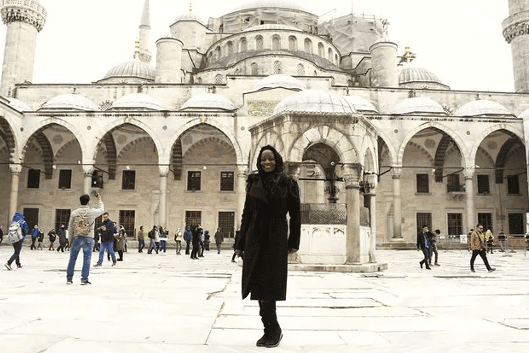 ممثلة أمريكية اعتنقت الإسلام watanserb.com