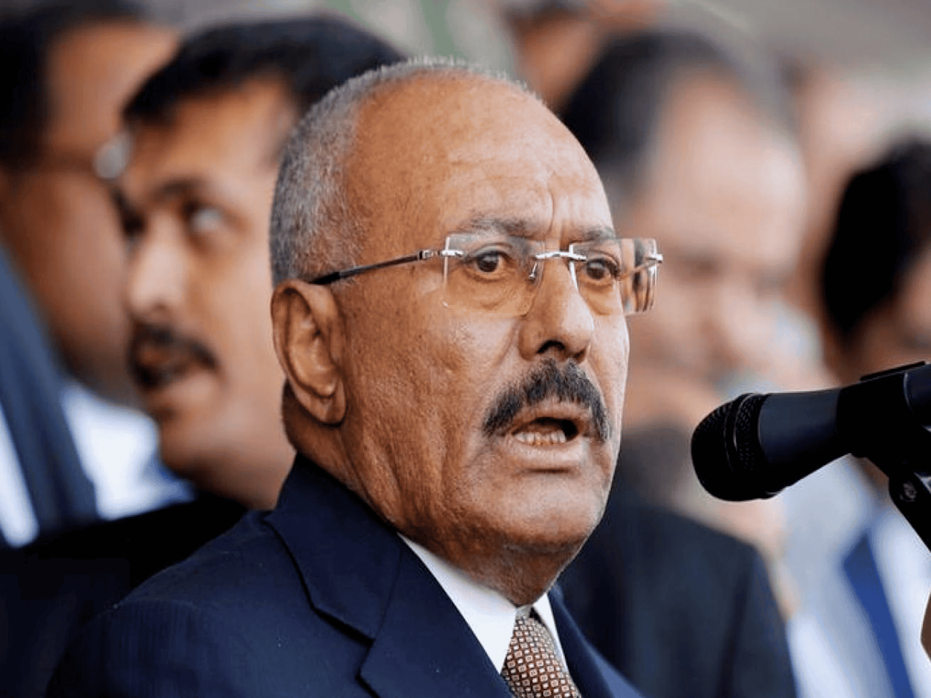 شيخ قبلي بارز باليمن watanserb.com