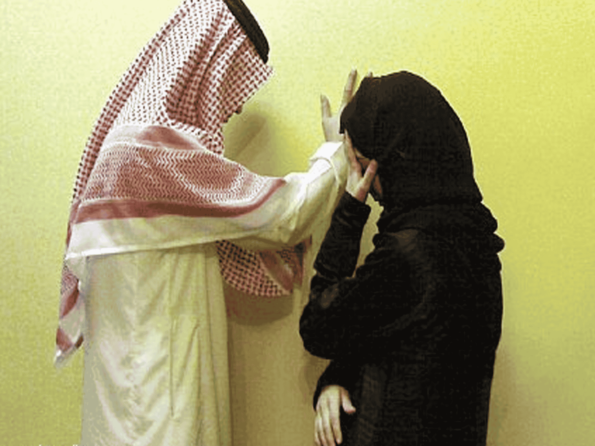 سعودية خطيبها مصاب بالإيدز watanserb.com