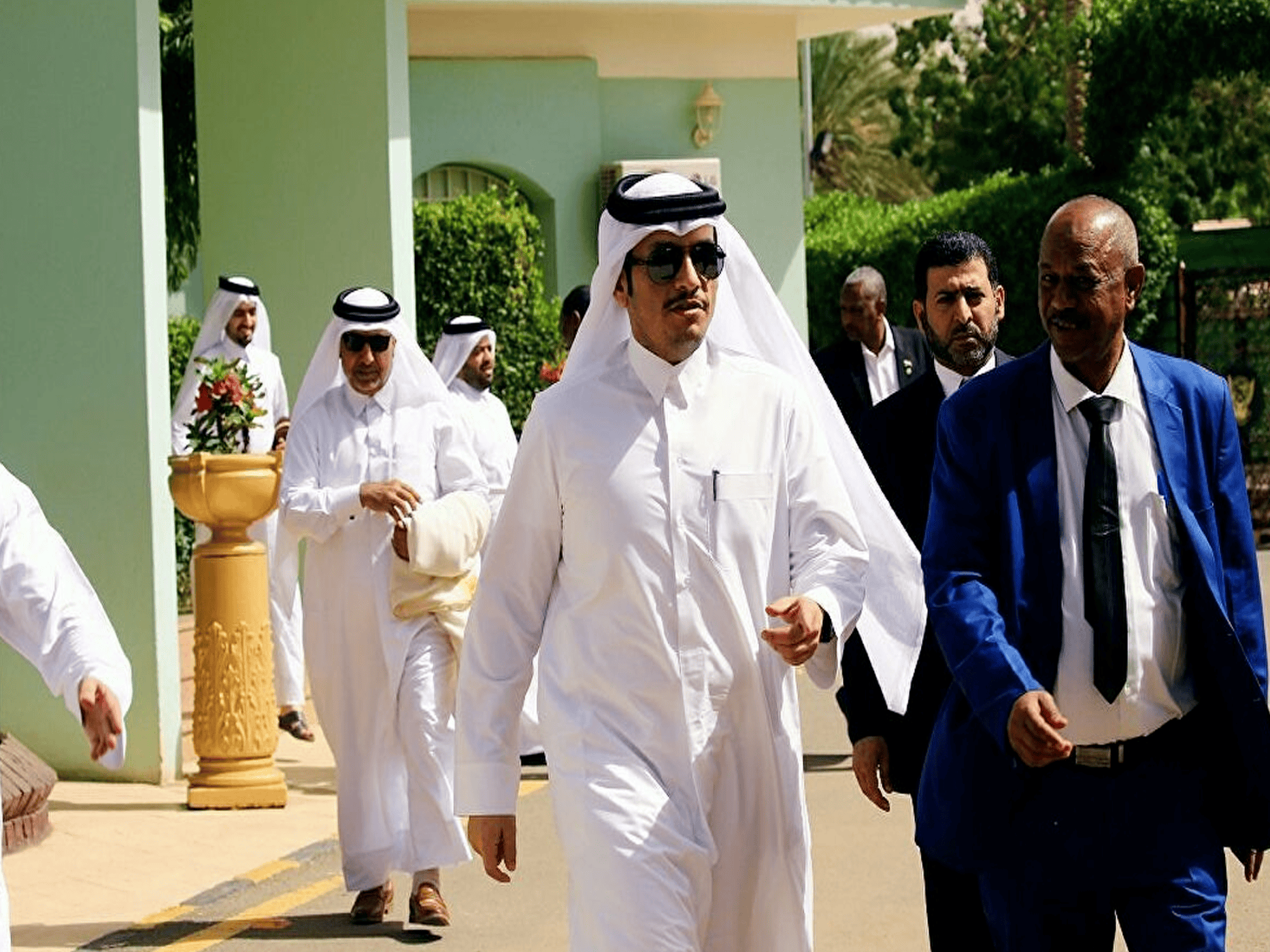 زيارة وفد قطري watanserb.com