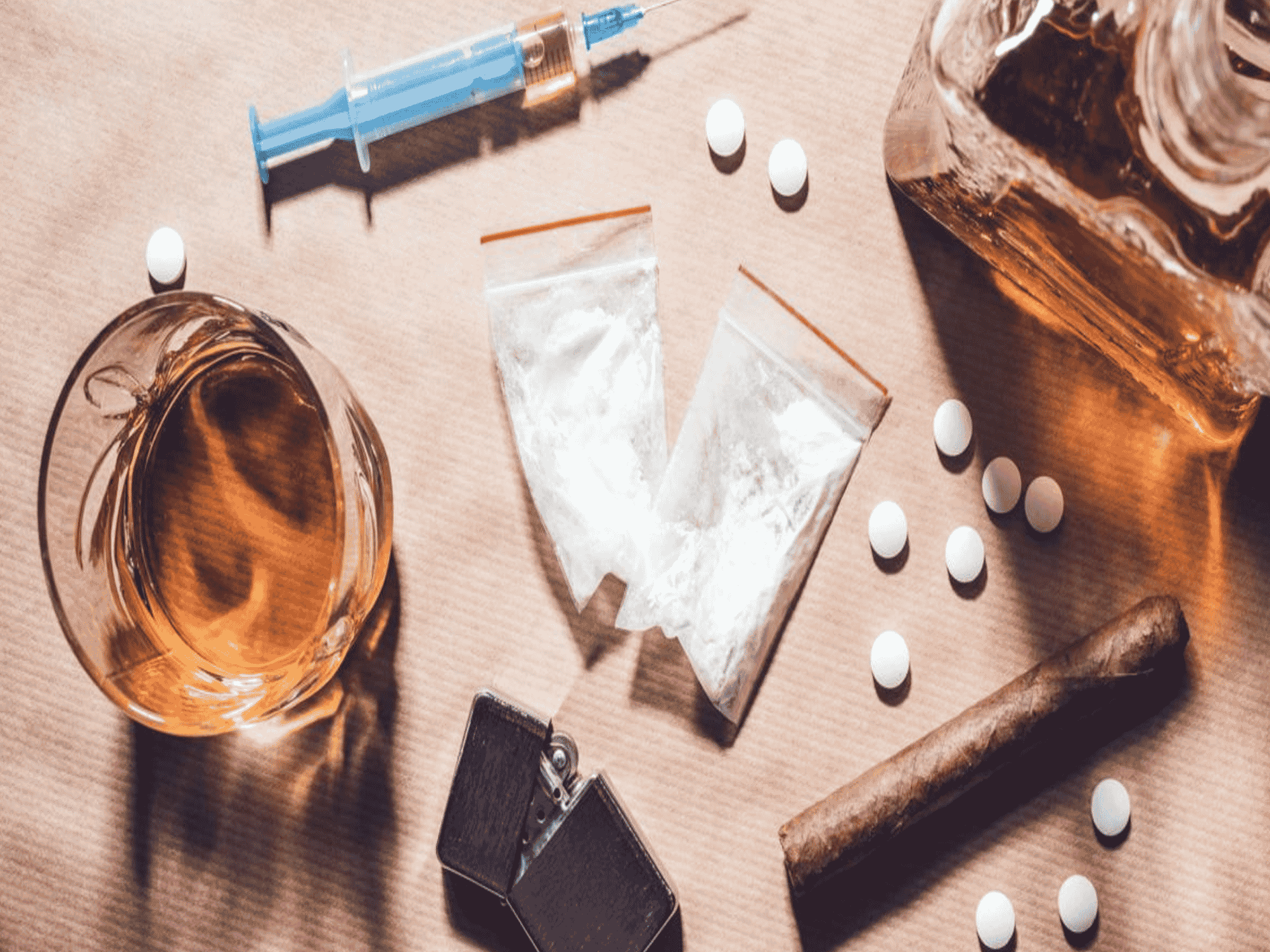 شباب الإمارات يتعاطون المخدرات watanserb.com