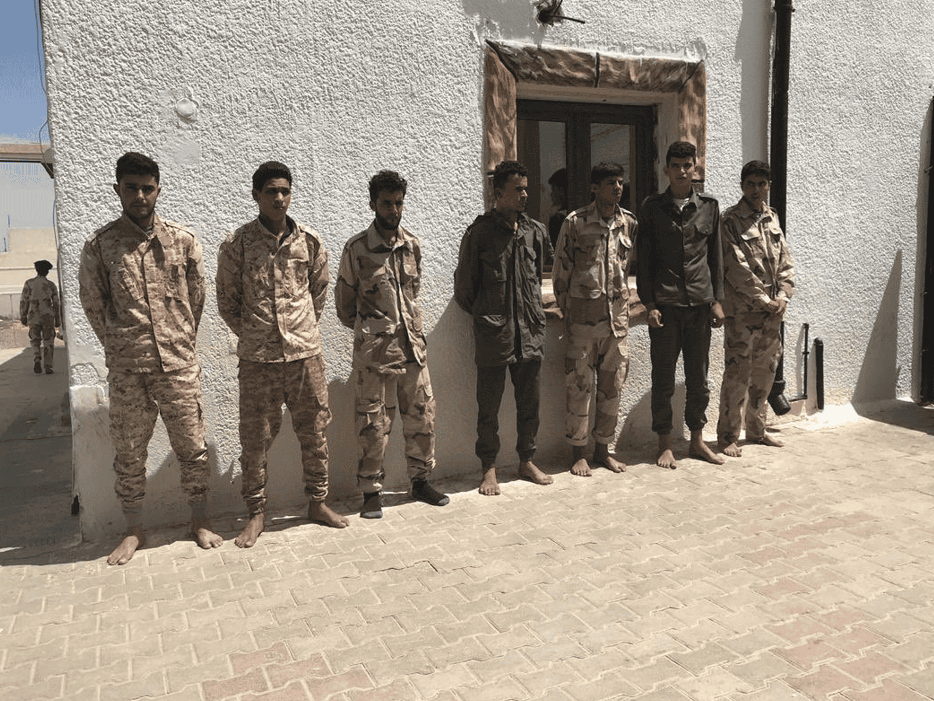 أسرى قوات حفتر watanserb.com