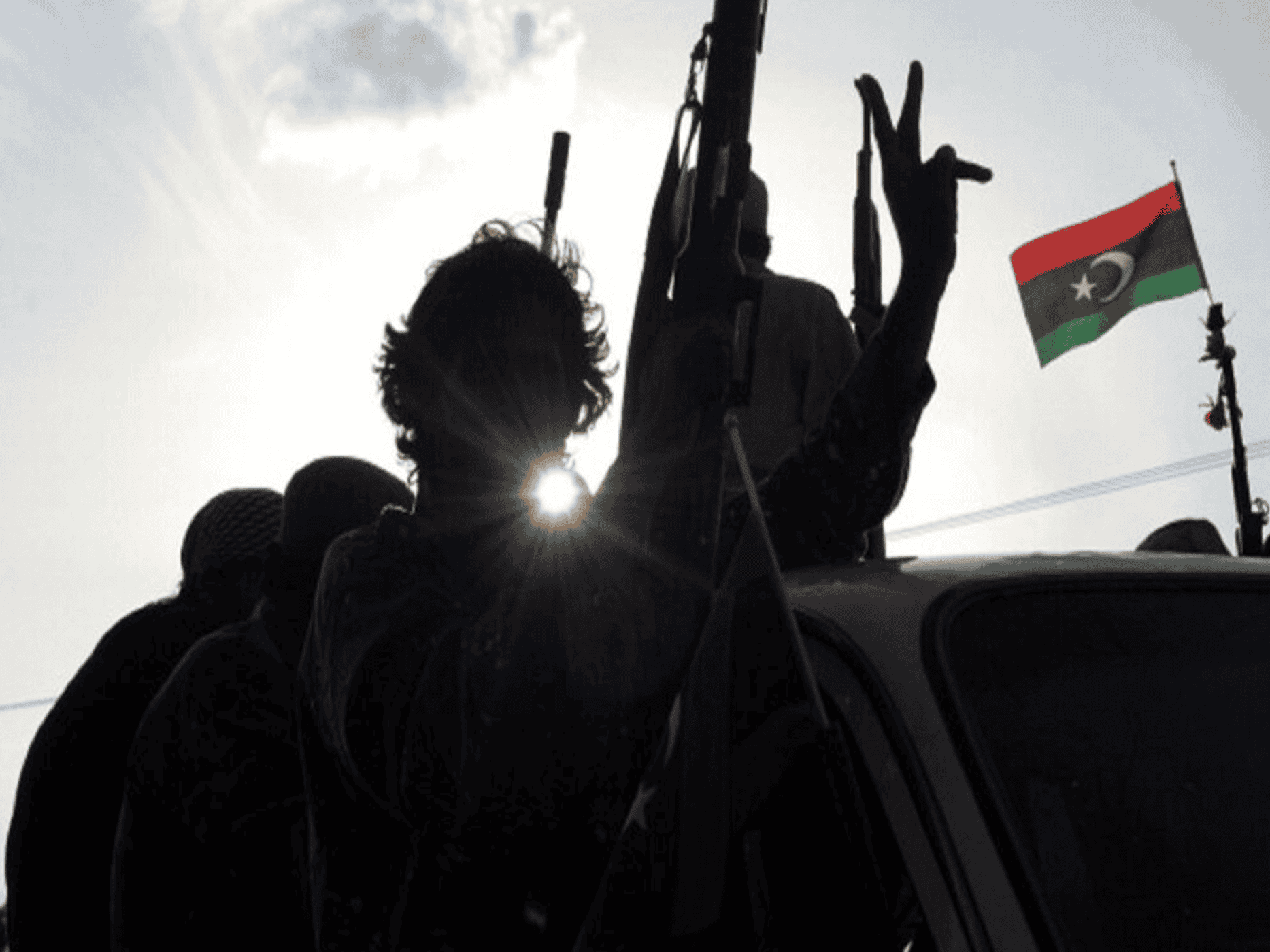 قناص من ثوار ليبيا watanserb.com