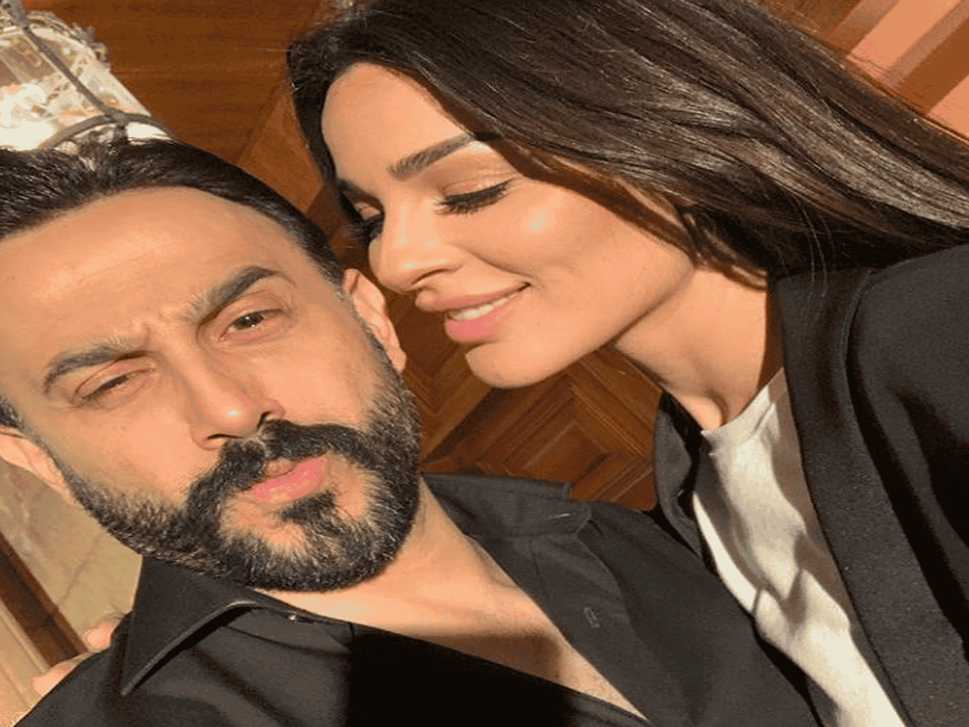 قُبلة نادين نسيب نجيم watanserb.com