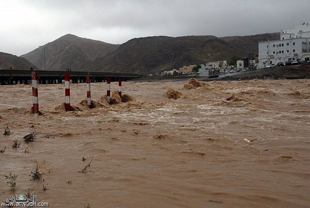 الفيضانات بسلطنة عمان watanserb.com