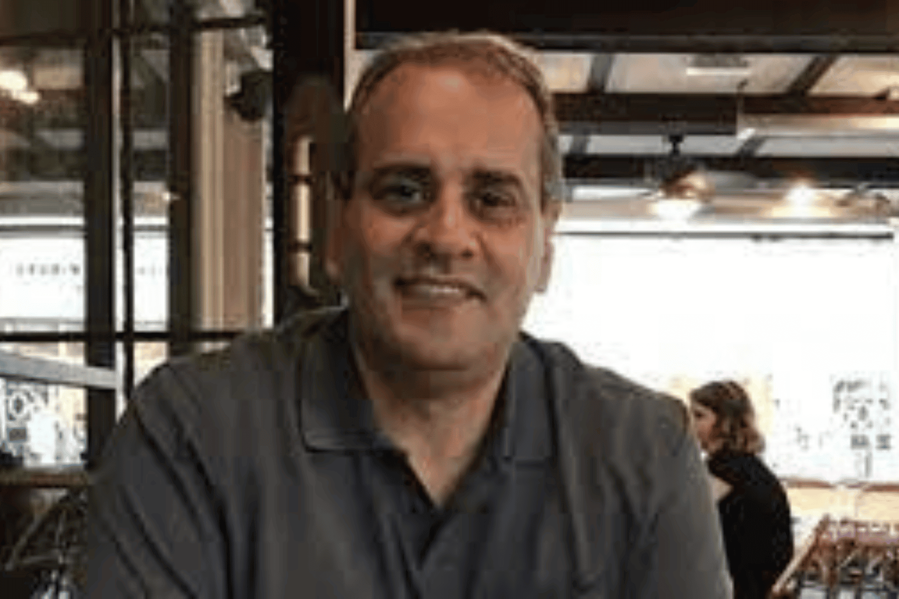 محلل سياسي أردني الفجيرة watanserb.com