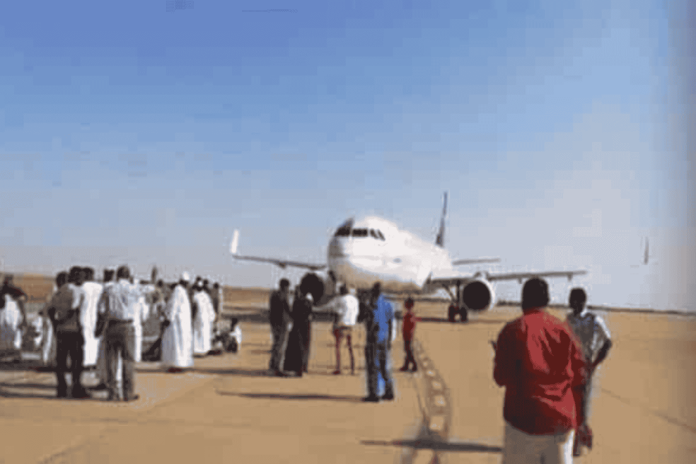 طائرة سعودية مطار الخرطوم watanserb.com