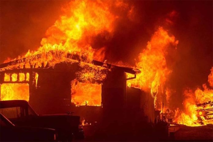 حريق منزل في سلطنة عمان watanserb.com