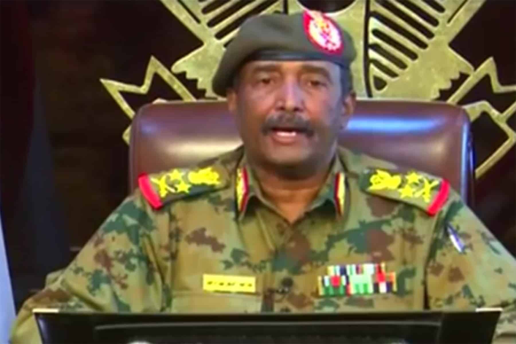 رئيس المجلس العسكري السوداني watanserb.com