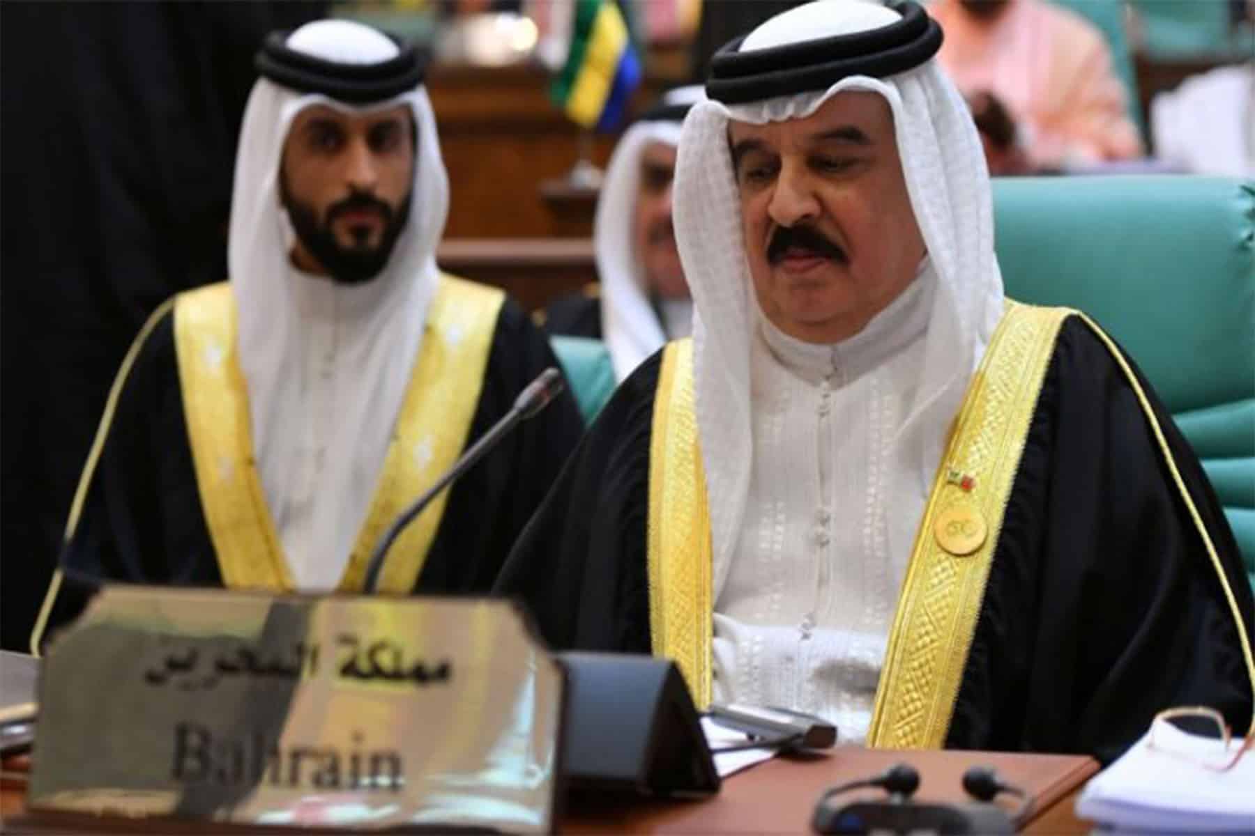 ملك البحرين وحكومته watanserb.com