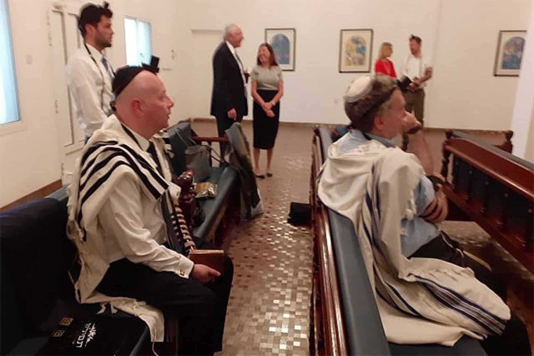 طقوس يهودية في المنامة watanserb.com