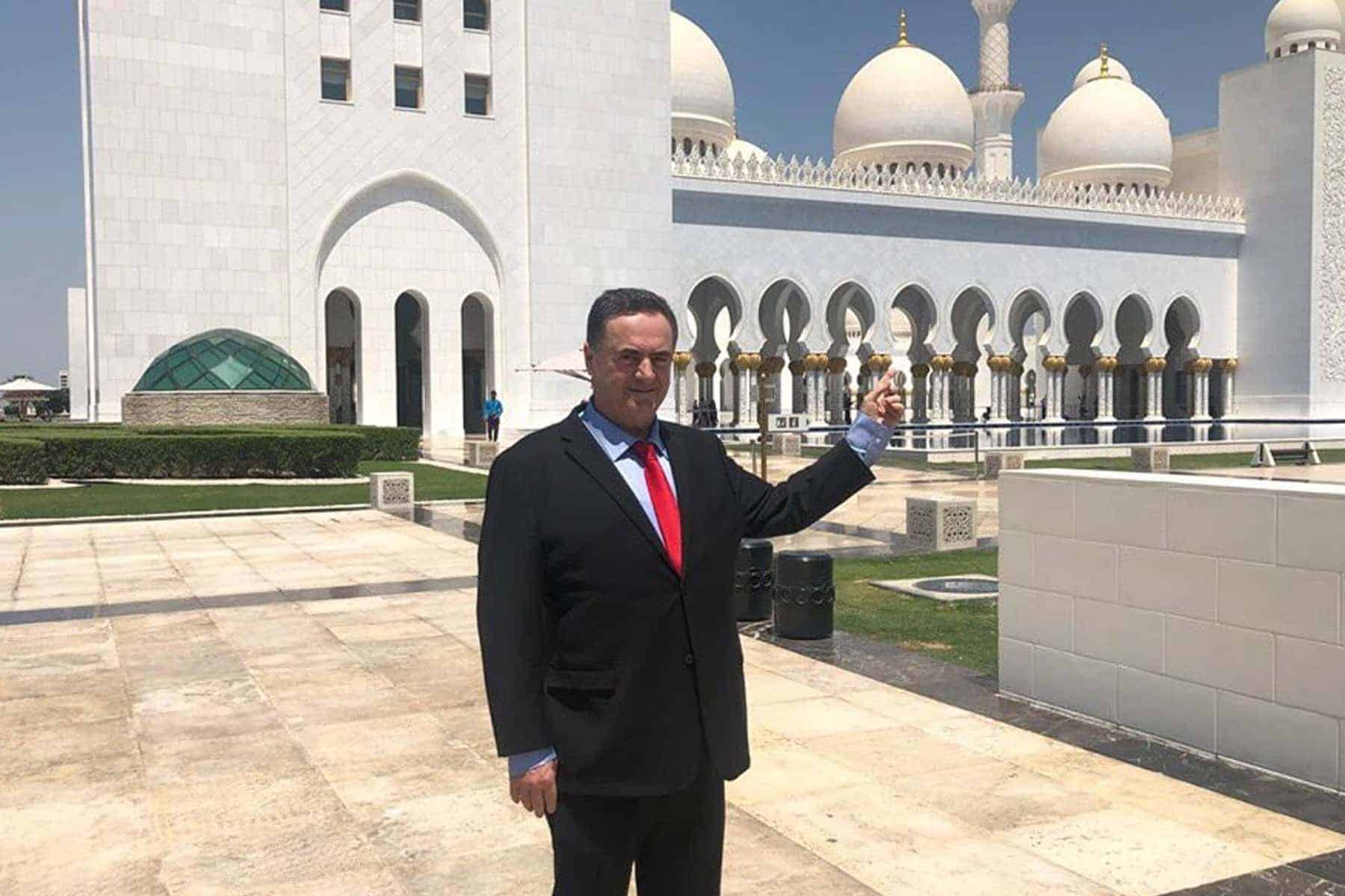 زيارة كاتس مسجد الشيخ زايد watanserb.com