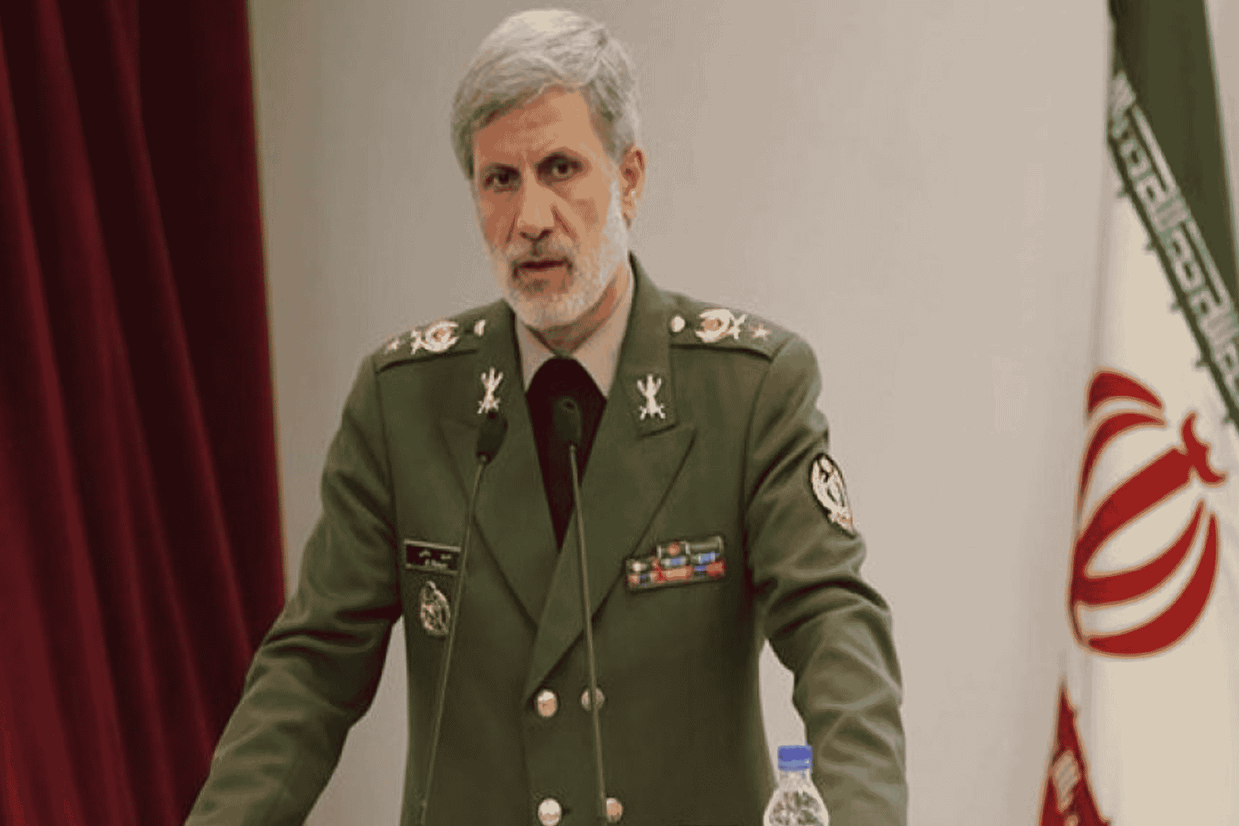 وزير الدفاع الإيراني يطلق تهديداً watanserb.com