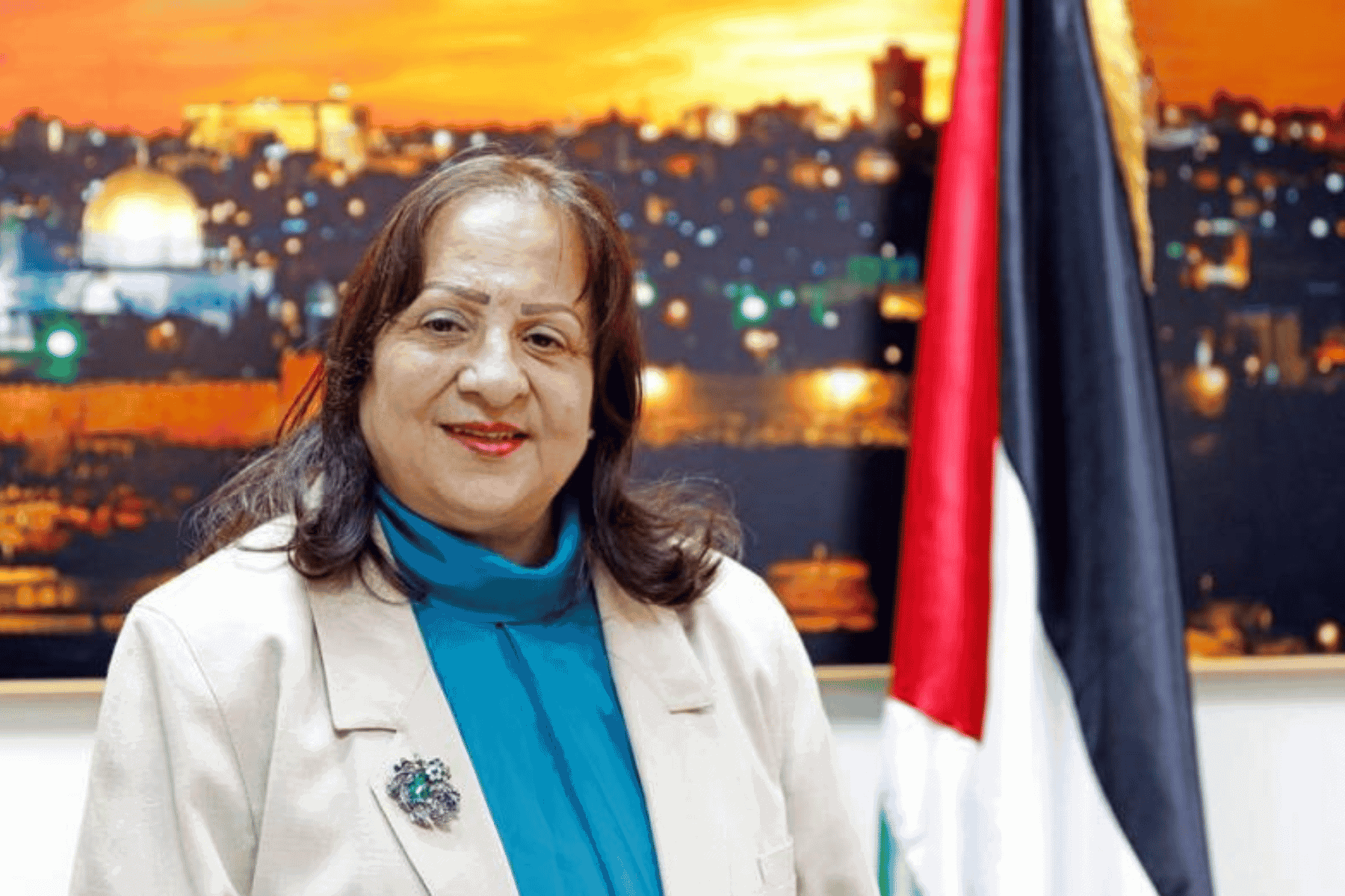 مي كيلة تحسس حالها watanserb.com