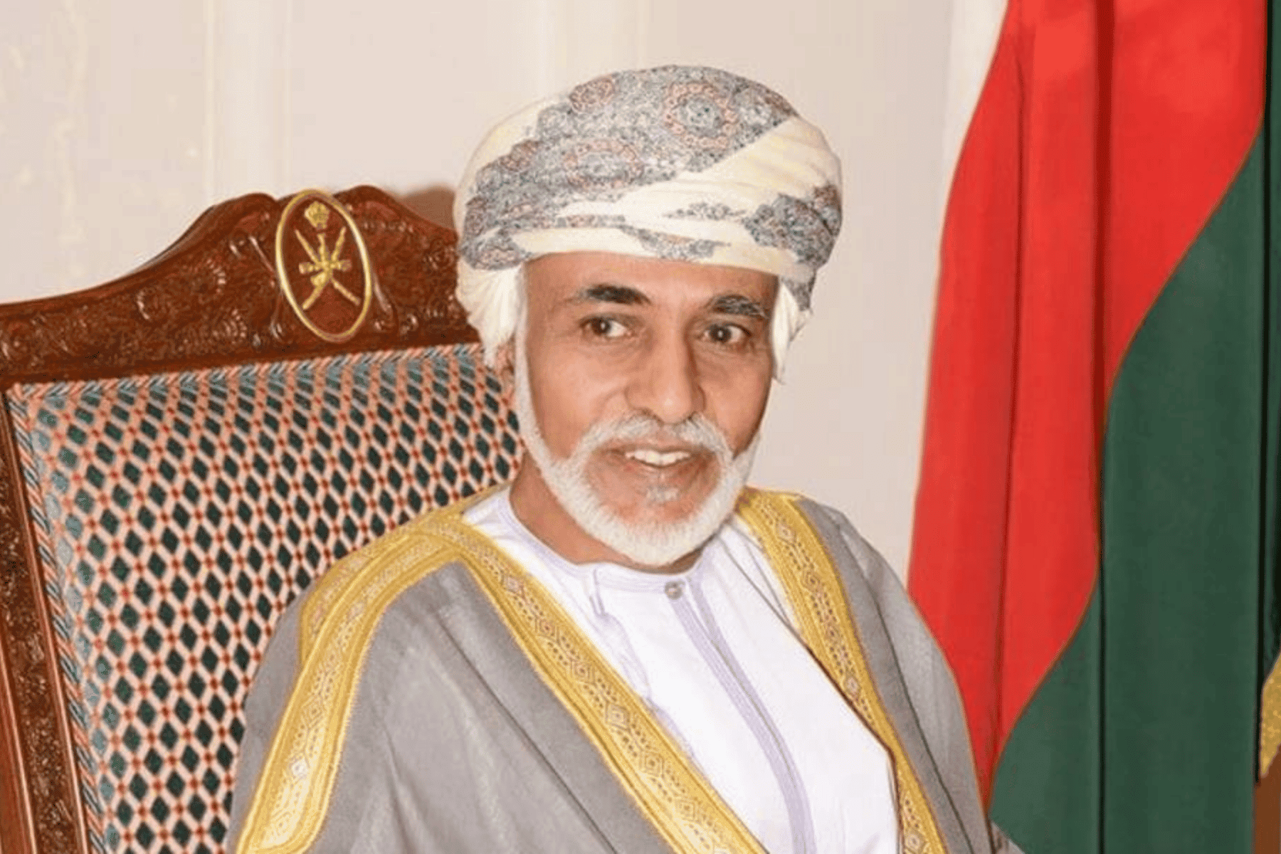 متظاهرة لبنانية السلطان قابوس watanserb.com