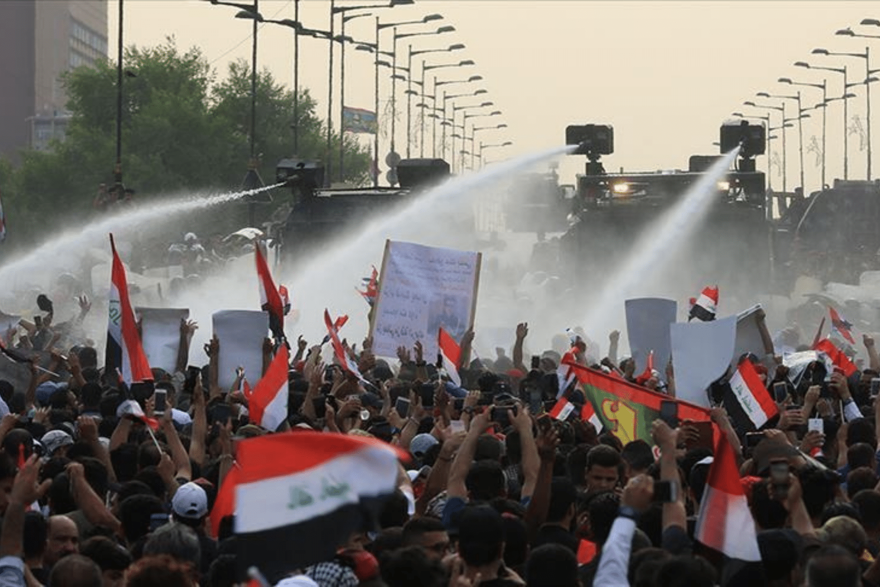 احتجاجات العراق watanserb.com