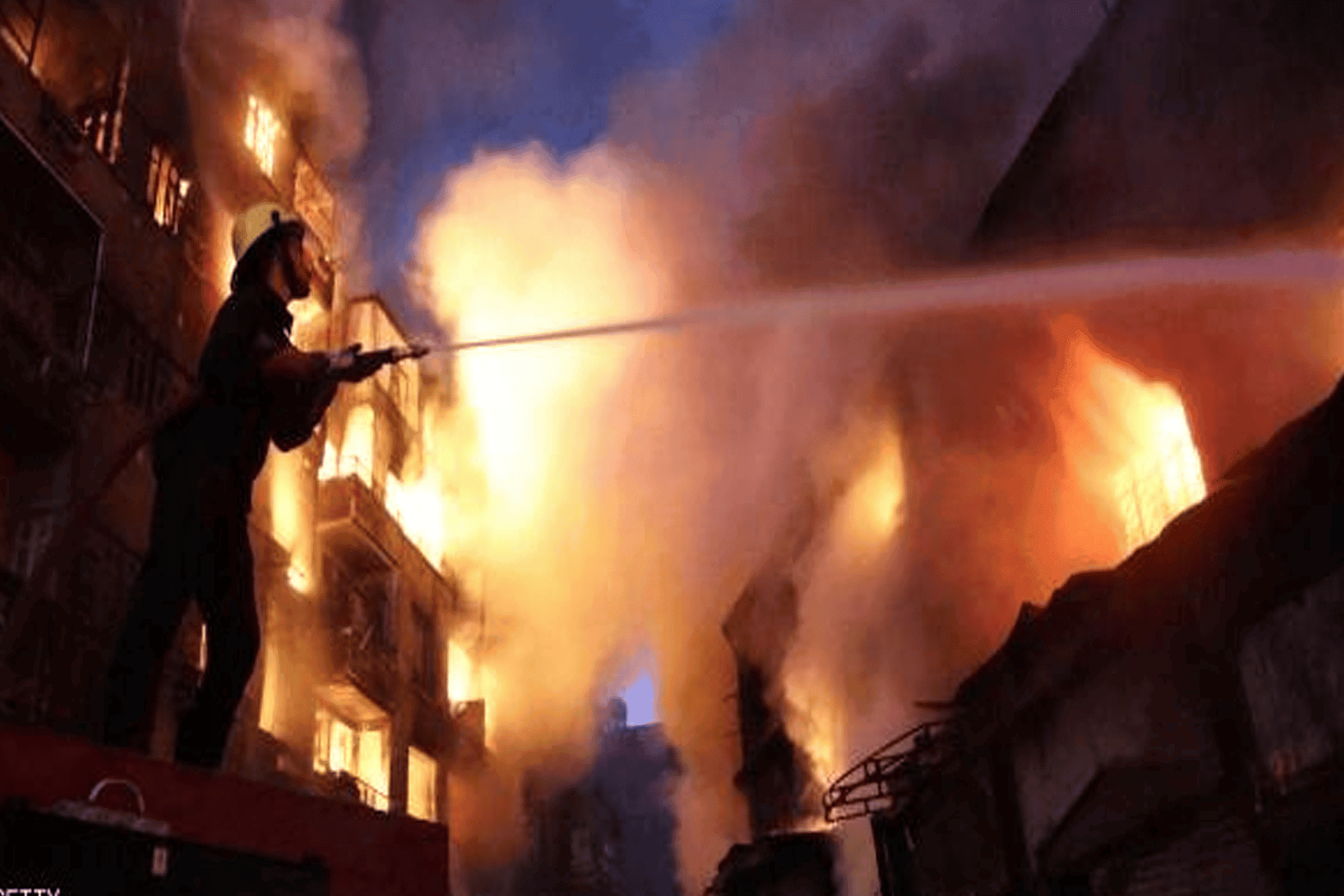 انفجار خط بترول بمصر watanserb.com