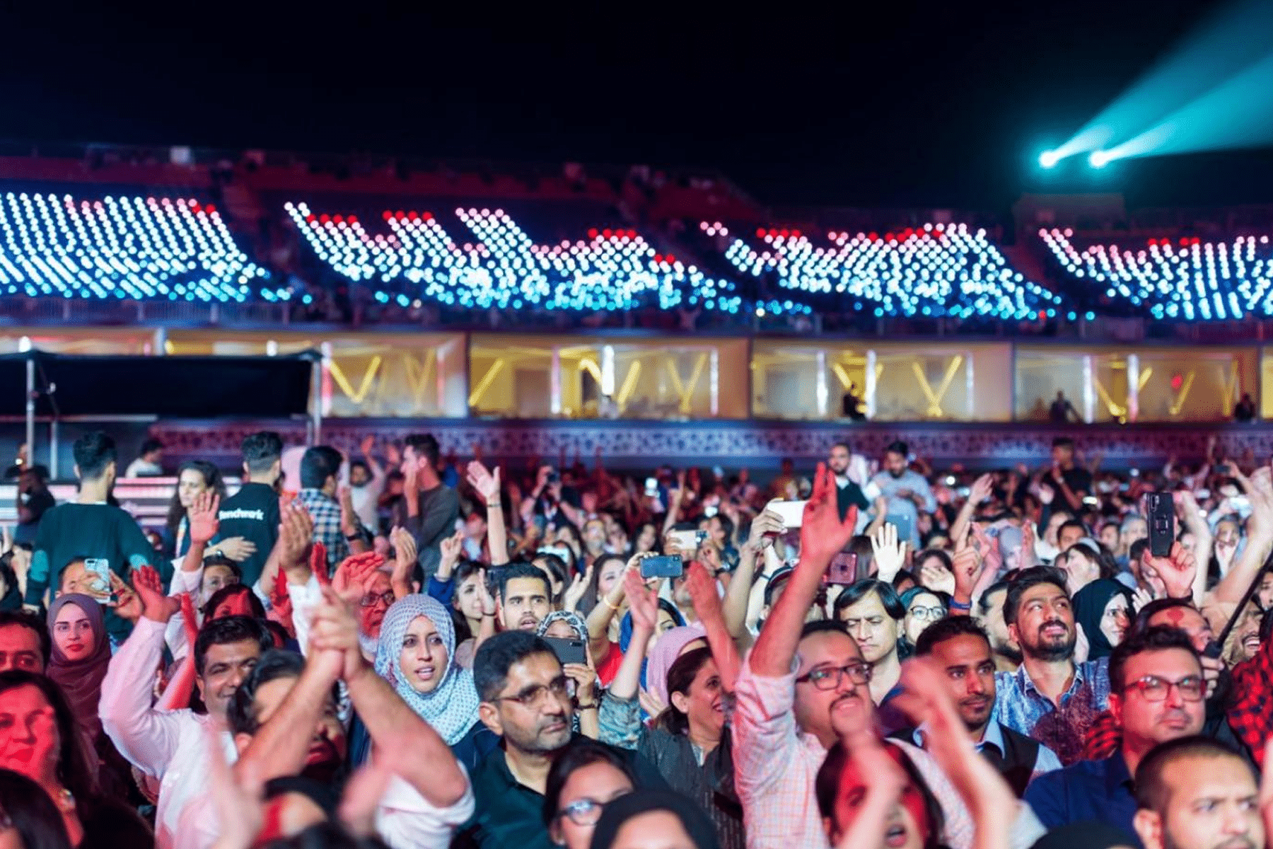 حفل مختلط في الرياض watanserb.com