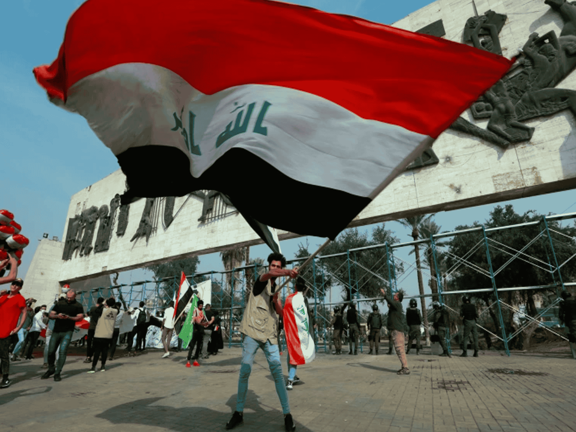 إسقاط النظام في العراق watanserb.com