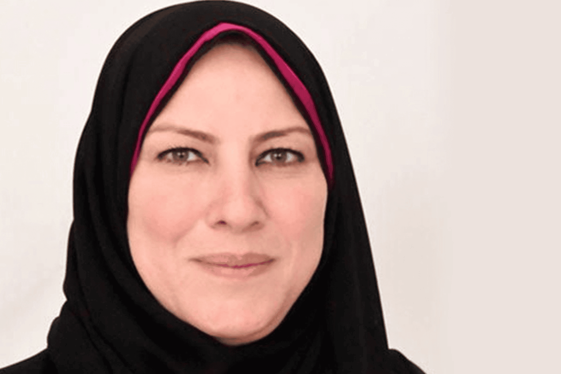 فرح ابنة نائبة مصرية watanserb.com