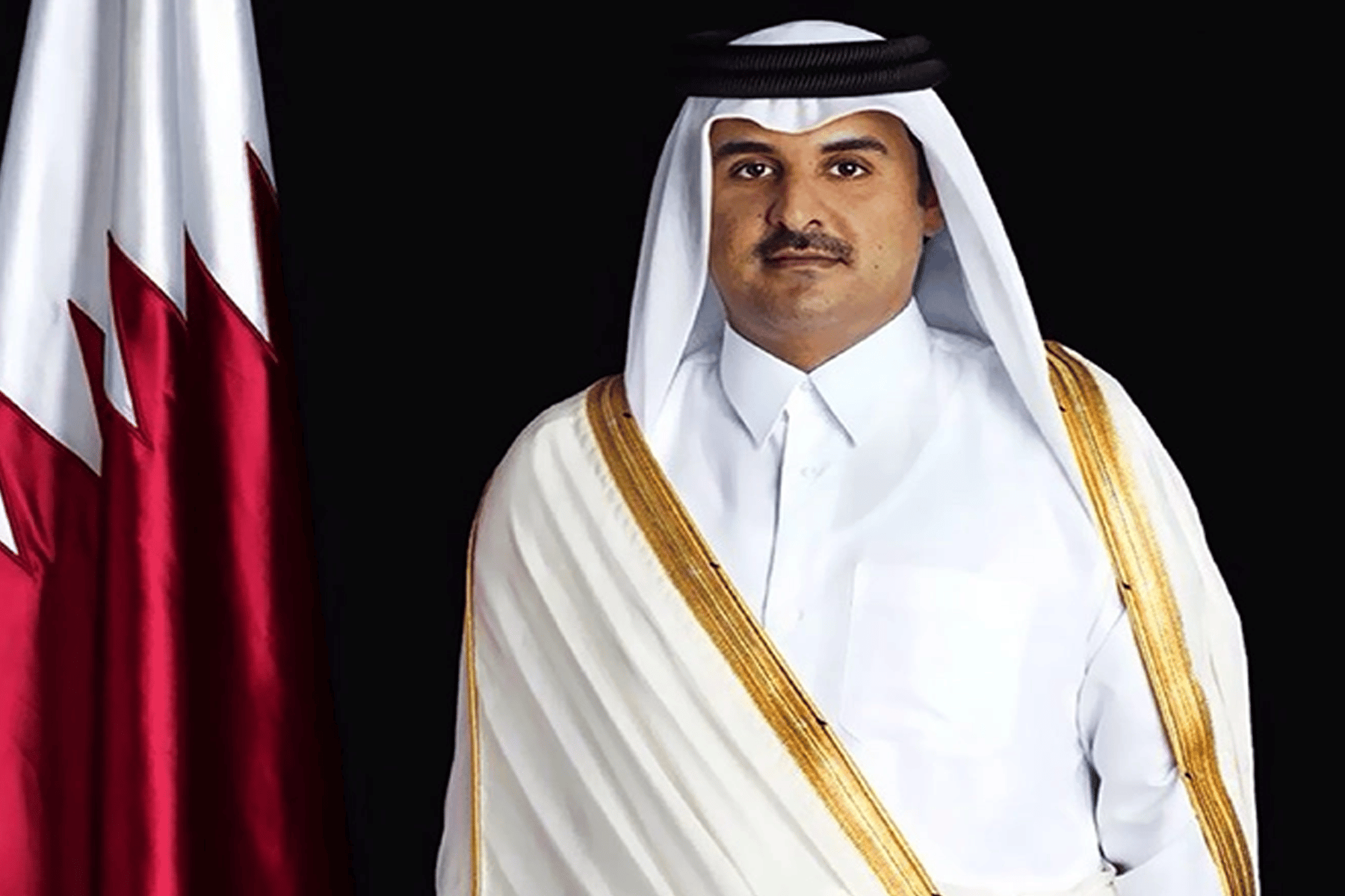 شقيق أمير قطر يحتفل بالهدف watanserb.com