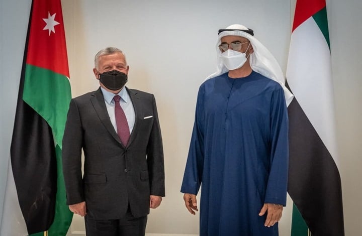 الإمارات تدعم المملكة الأردنية watanserb.com