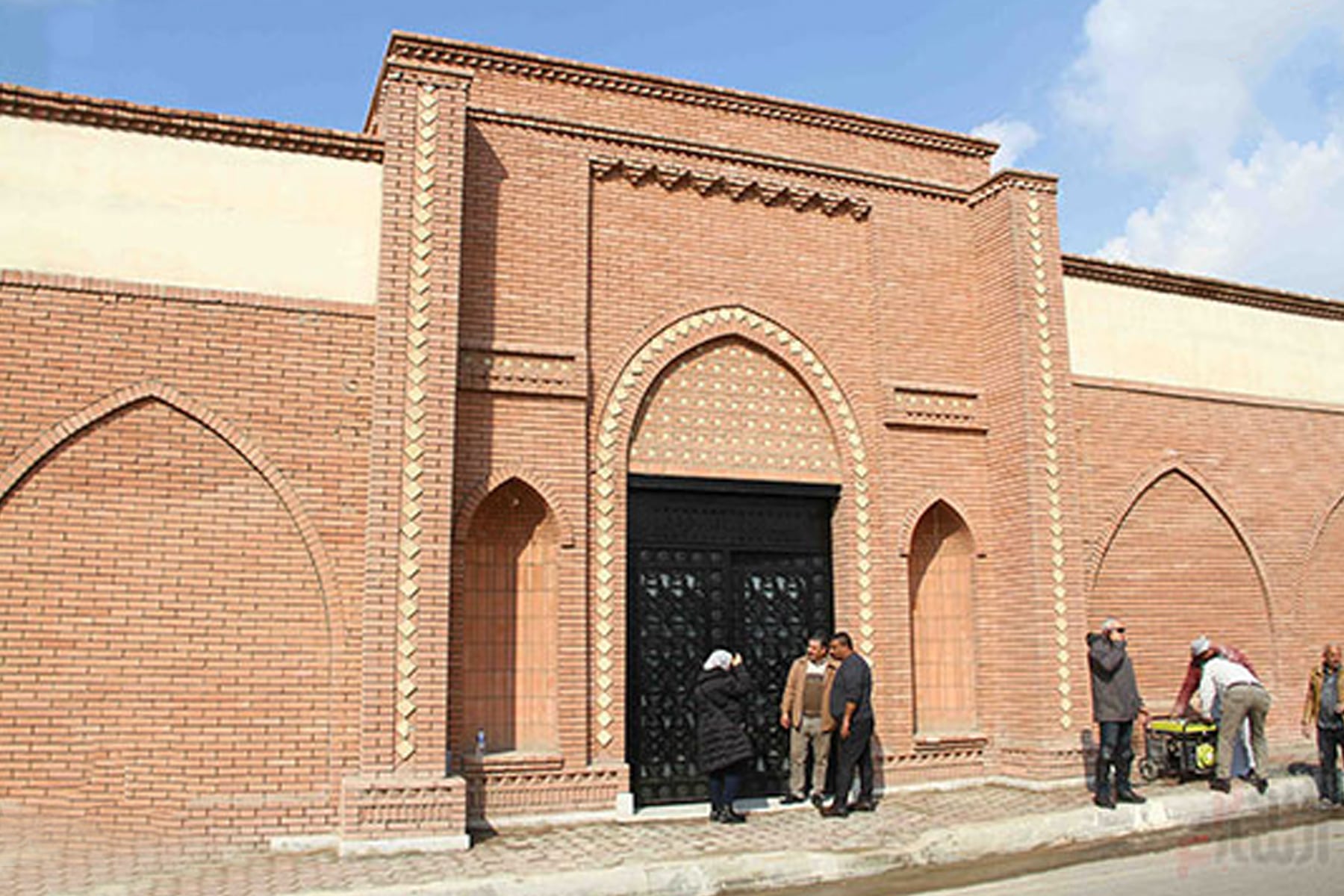 مقبرة حسني مبارك watanserb.com