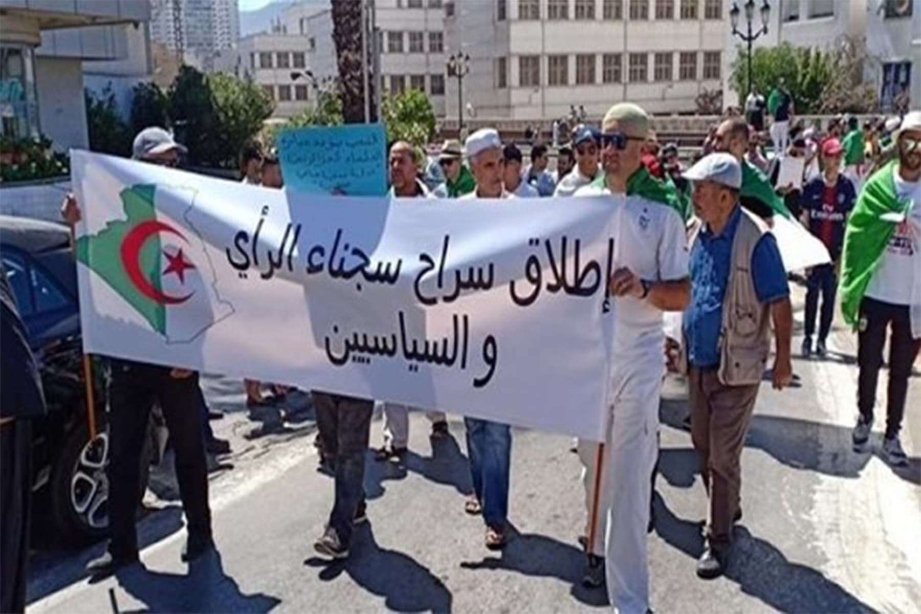 إطلاق سراح معتقلي الرأي watanserb.com