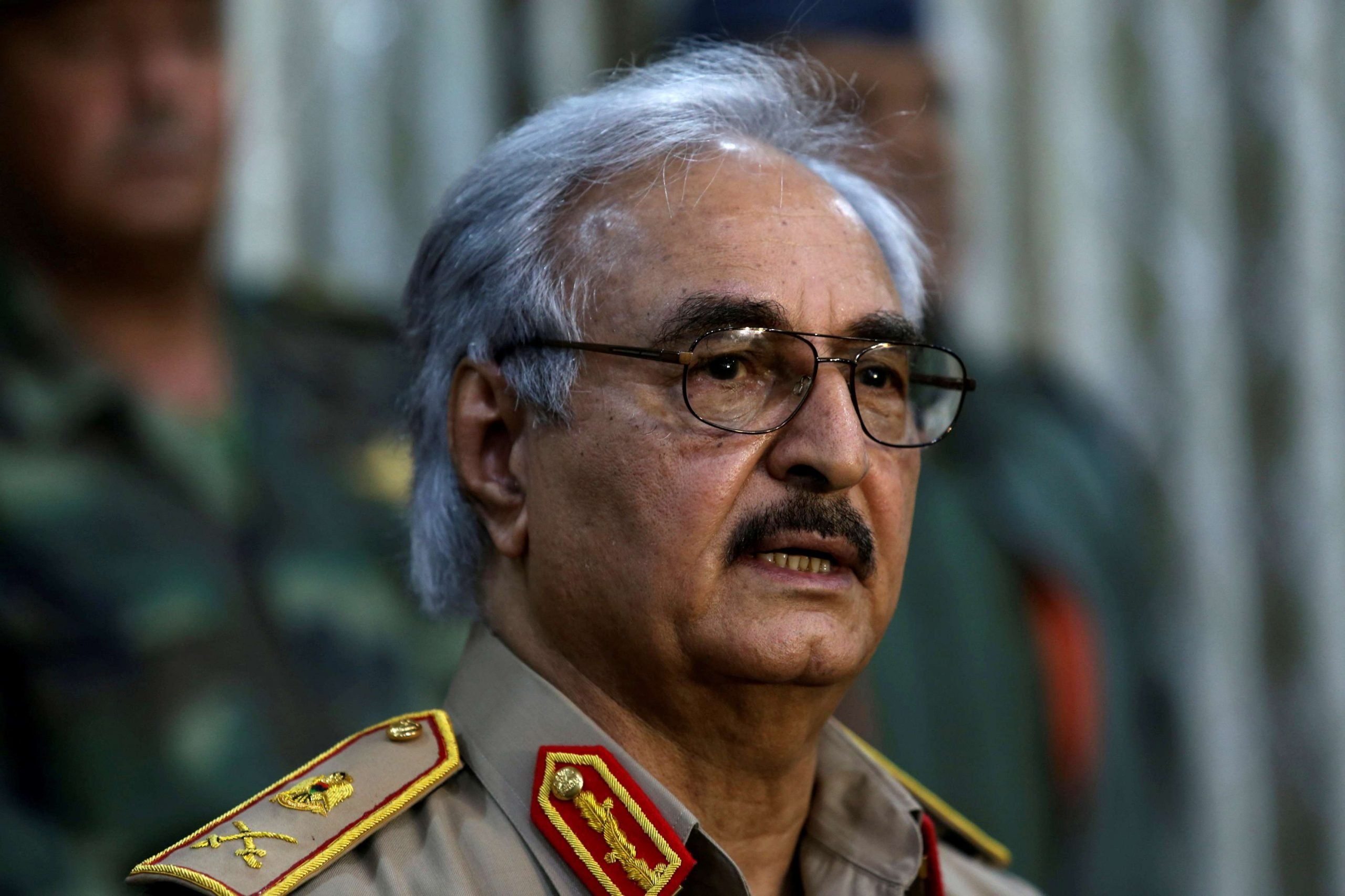 الجنرال الليبي خليفة حفتر watanserb.com