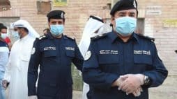 ضابط كويتي يعتدي على طبيب watanserb.com