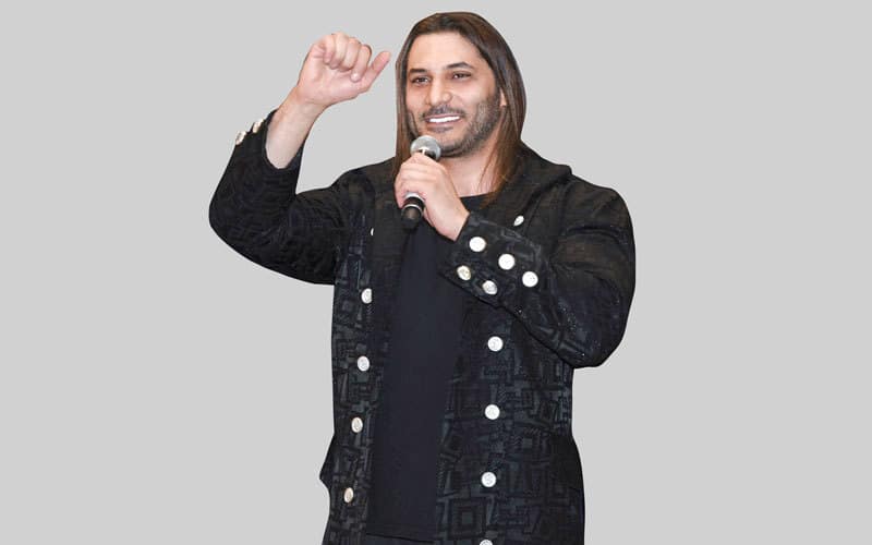 مُحترف ألعاب السحر السعودي أحمد البايض watanserb.com