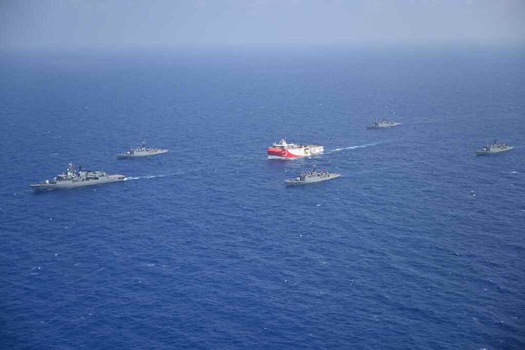 السفن التركية تدخل شرق المتوسط