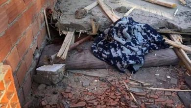 هدم كشك على رأس صاحبه في سبيطلة تونس watanserb.com