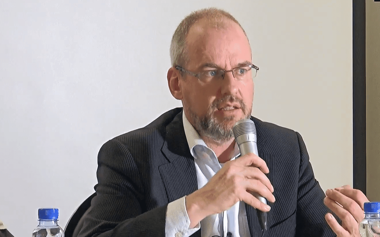 أرنود فان دورن watanserb.com