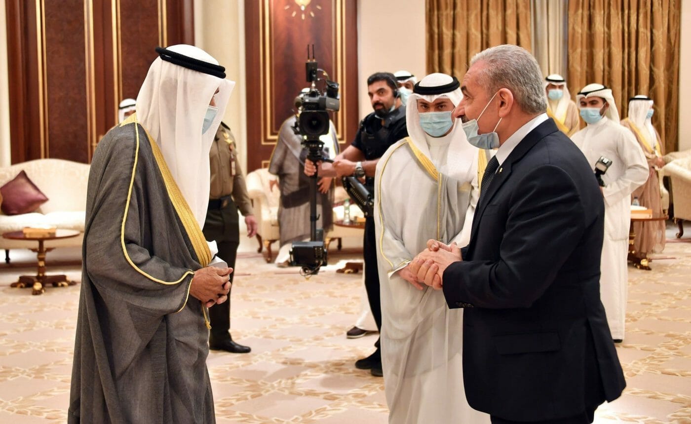 رئيس الوزراء الفلسطيني وأمير الكويت نواف الأحمد watanserb.com
