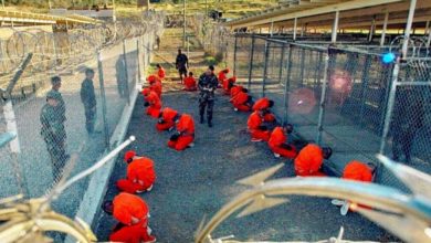 معتقلون في جوانتانامو watanserb.com