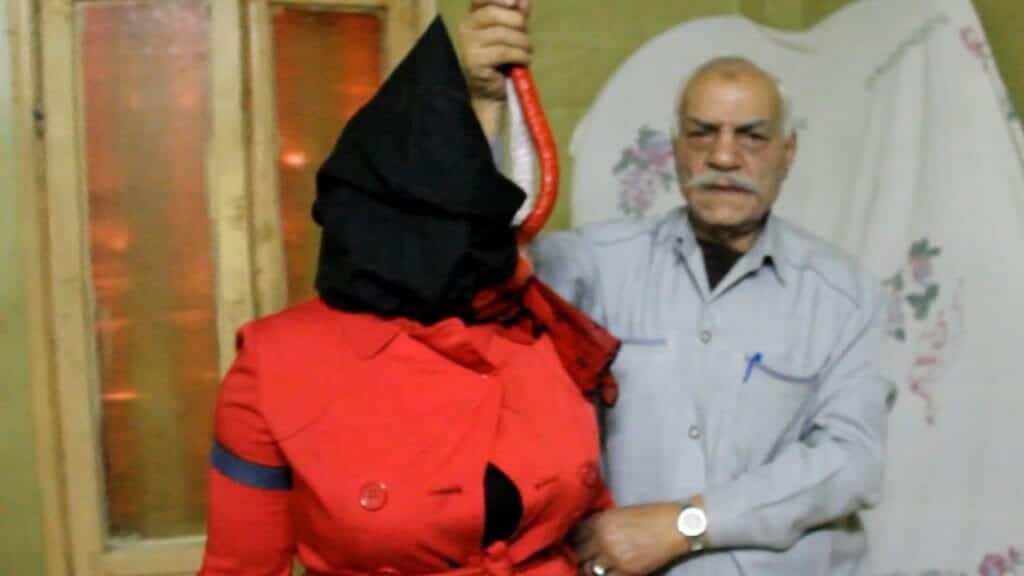 المصري حسين عشماوي منفذ الاعدام watanserb.com