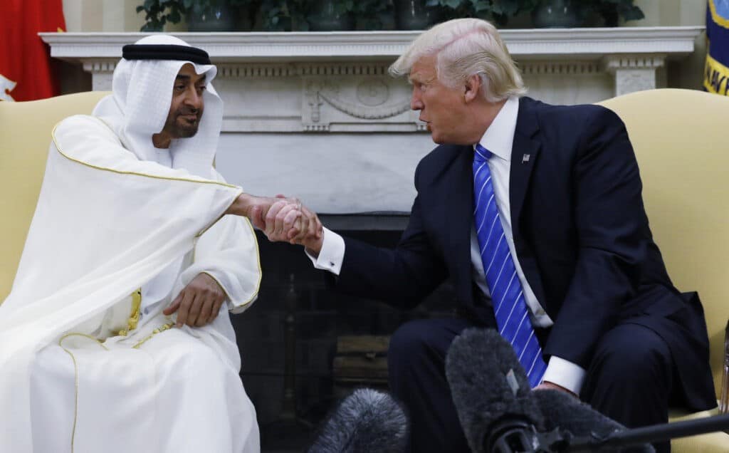 دونالد ترامب ومحمد بن زايد- الأزمة الخليجية ترامب watanserb.com