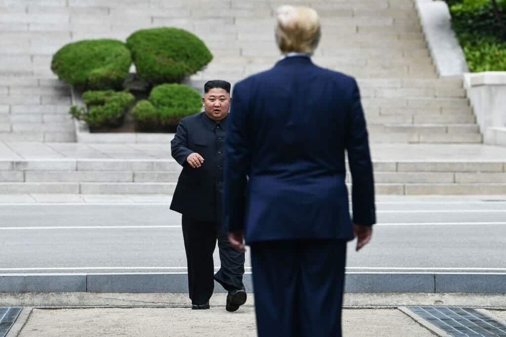 زعيم كوريا الشمالية يتمنى فوز ترامب في الانتخابات الأمريكية watanserb.com
