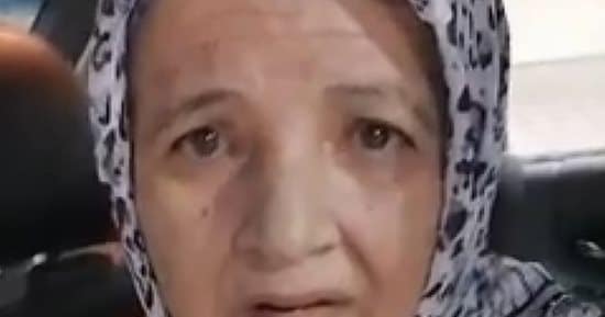 سيدة مصرية أذلها ابنها watanserb.com
